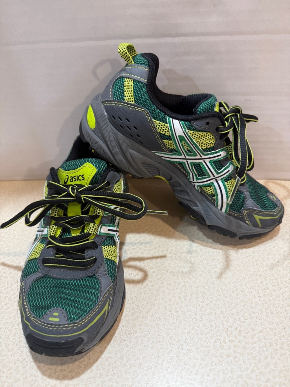 ASICS Gel Venture 4 Trail Sneakers Low Top Kids Size 1